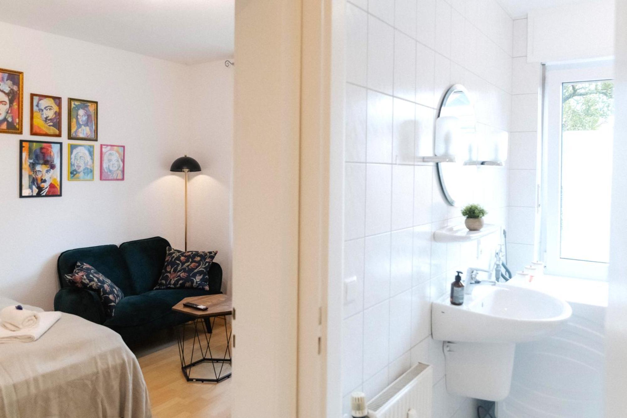 Gemuetliches Zentrales Apartment, Free Parking Бохолт Екстериор снимка